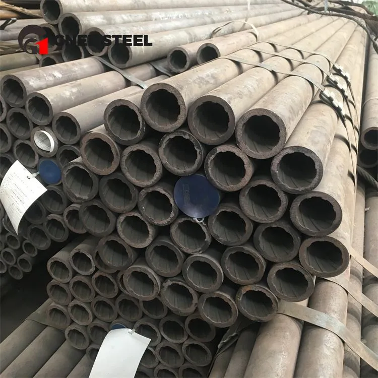 Óaðfinnanlegur stálrör með mörgum rifflum